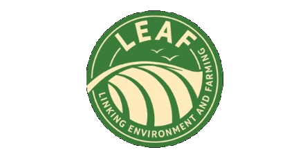 Logo del esquema LEAF Marque (Linking Environment And Farming), garantía de producción sostenible.
